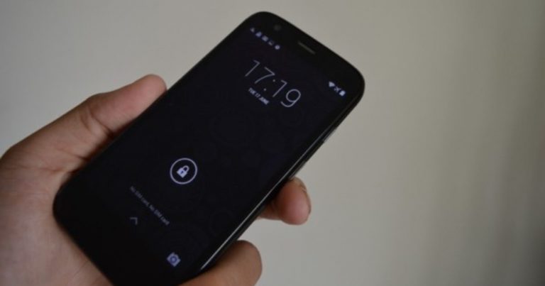 Как разбудить свой телефон Android, просто подняв его